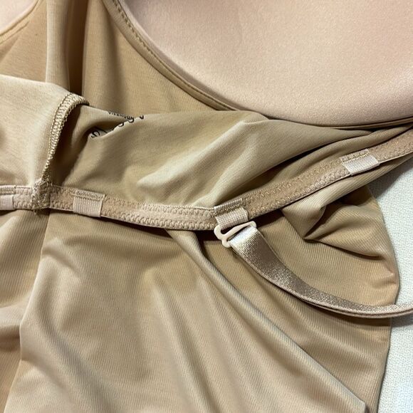 Assets by Spanx Size XL low-back panty bodysuit nude color - Picture 6 of 10